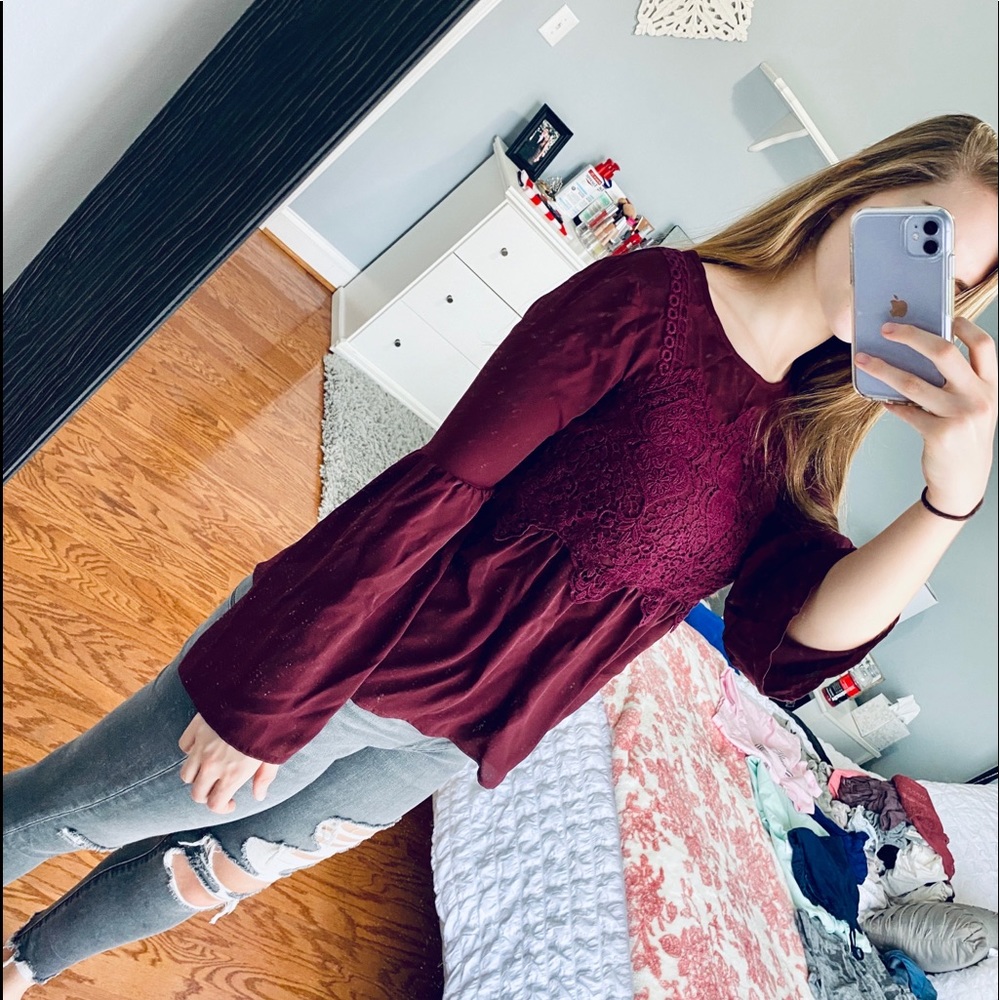 dressy flare sleeve shirt - Picture 4 of 6